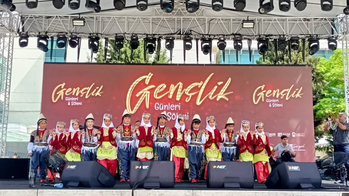 Akedaş Halk Oyunları Ekibimiz 19 Mayıs Atatürk'ü Anma, Gençlik ve Spor Bayramı Provasında