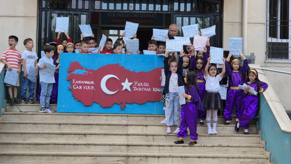 DEDE KORKUT ATA 1/A SINIFINDAN MUHTEŞEM YIL SONU ETKİNLİĞİ